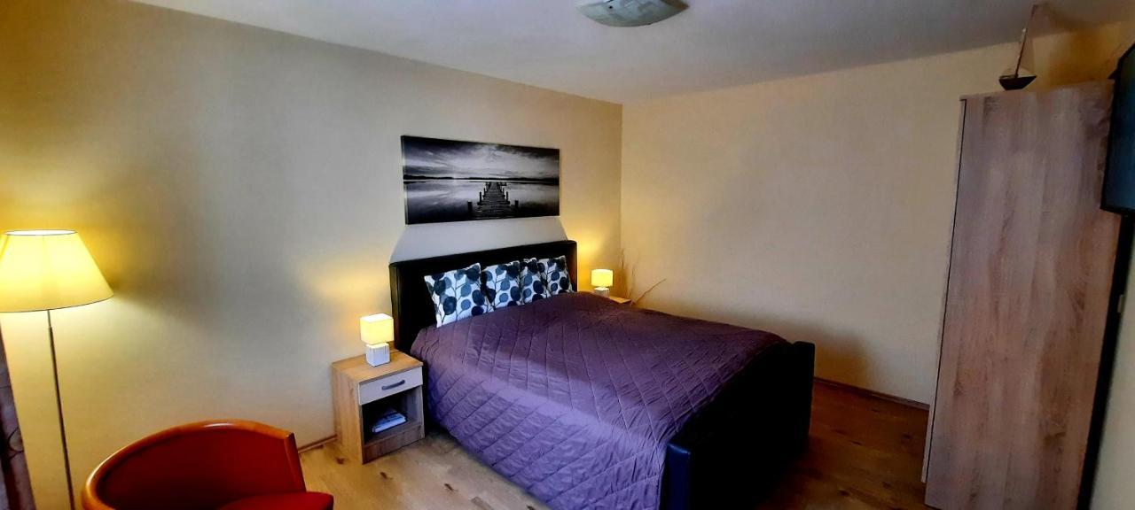 Pool Apartments Karlovy Vary Ngoại thất bức ảnh