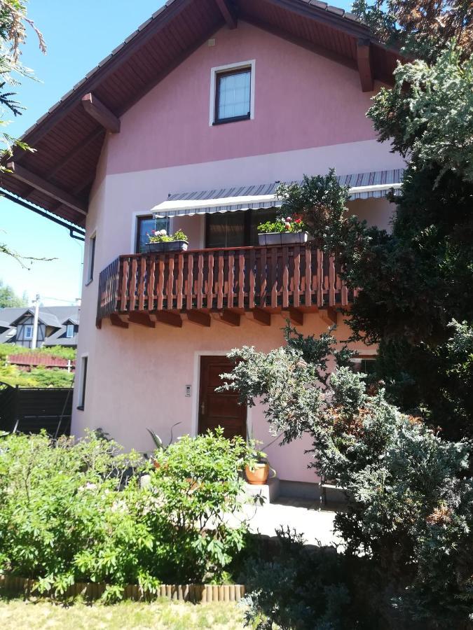 Pool Apartments Karlovy Vary Ngoại thất bức ảnh