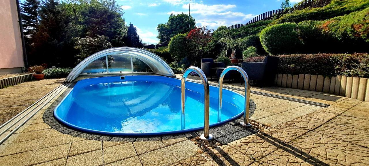 Pool Apartments Karlovy Vary Ngoại thất bức ảnh