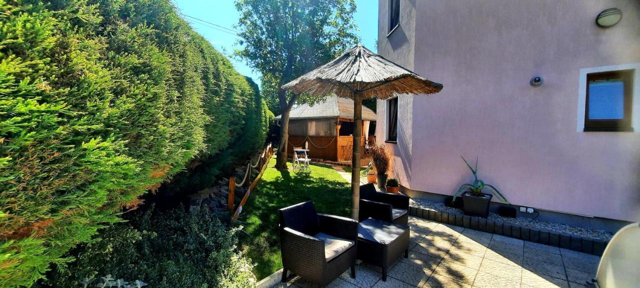 Pool Apartments Karlovy Vary Ngoại thất bức ảnh