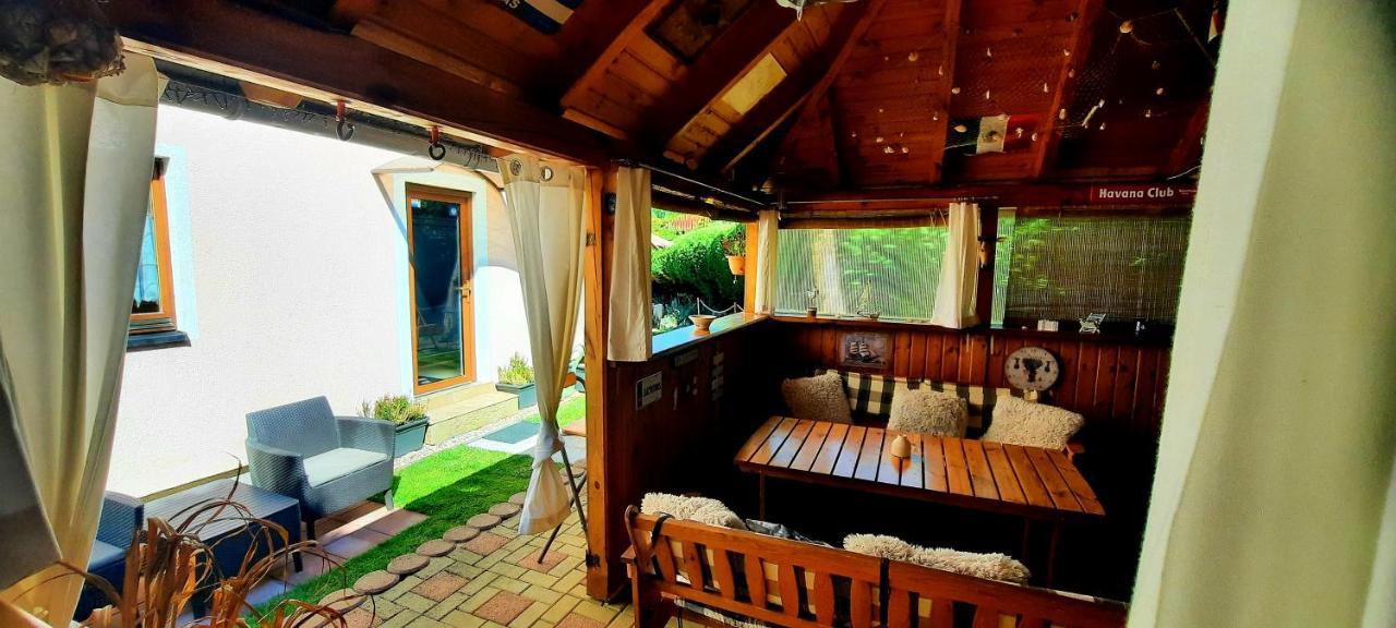 Pool Apartments Karlovy Vary Ngoại thất bức ảnh