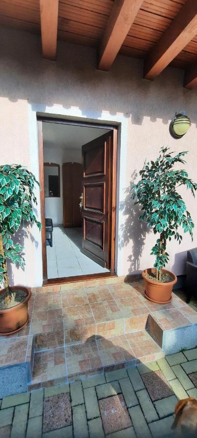 Pool Apartments Karlovy Vary Ngoại thất bức ảnh