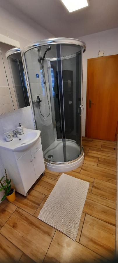 Pool Apartments Karlovy Vary Ngoại thất bức ảnh