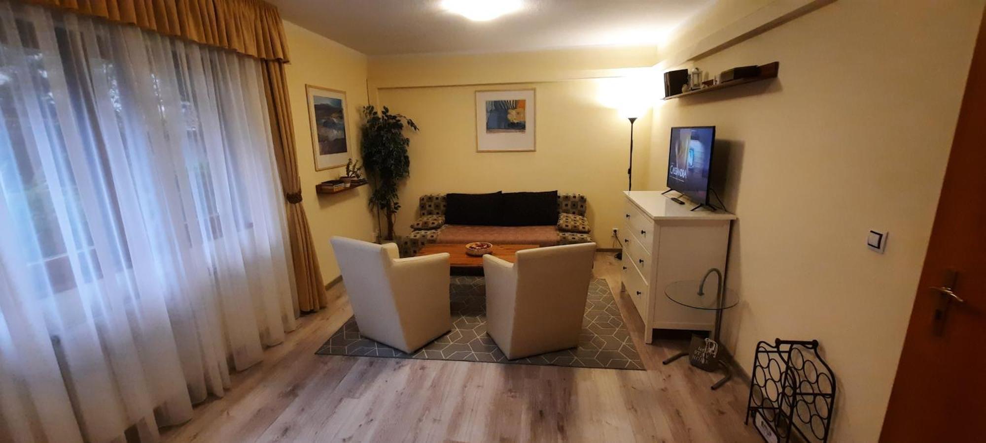 Pool Apartments Karlovy Vary Ngoại thất bức ảnh