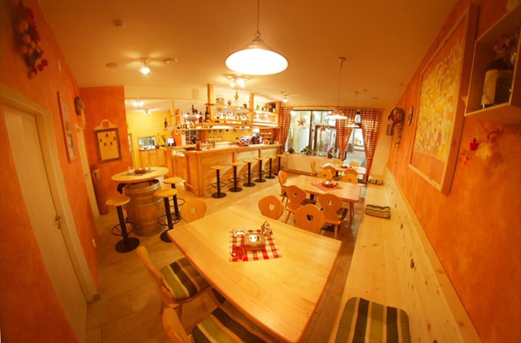 Pool Apartments Karlovy Vary Ngoại thất bức ảnh